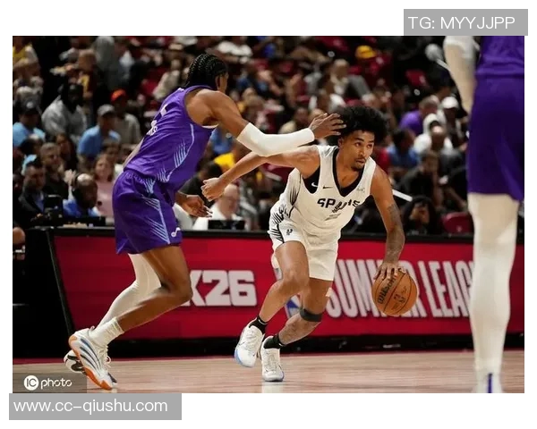 马刺媒体人称哈珀表现超越康宁汉姆引发热议