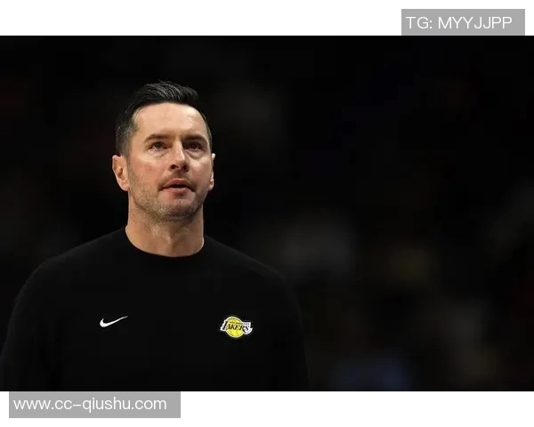 雷迪克点评黄蜂对湖人表现出色强调低位防守问题亟待解决