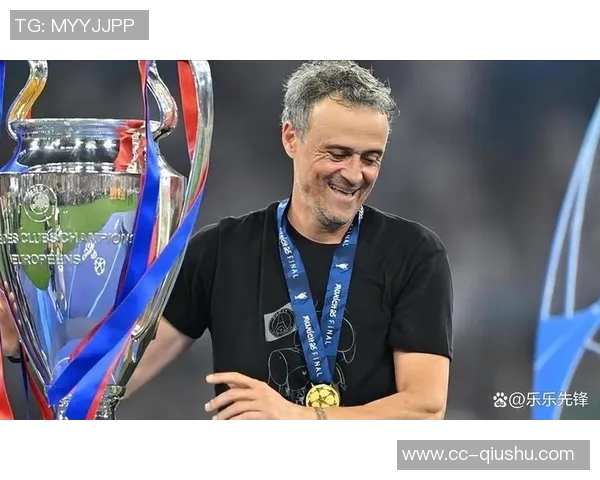 恩里克执教巴黎迎来百场胜利俱乐部官方海报热烈祝贺 恩里克执教巴黎迎来百场胜利俱乐部官方海报热烈祝贺